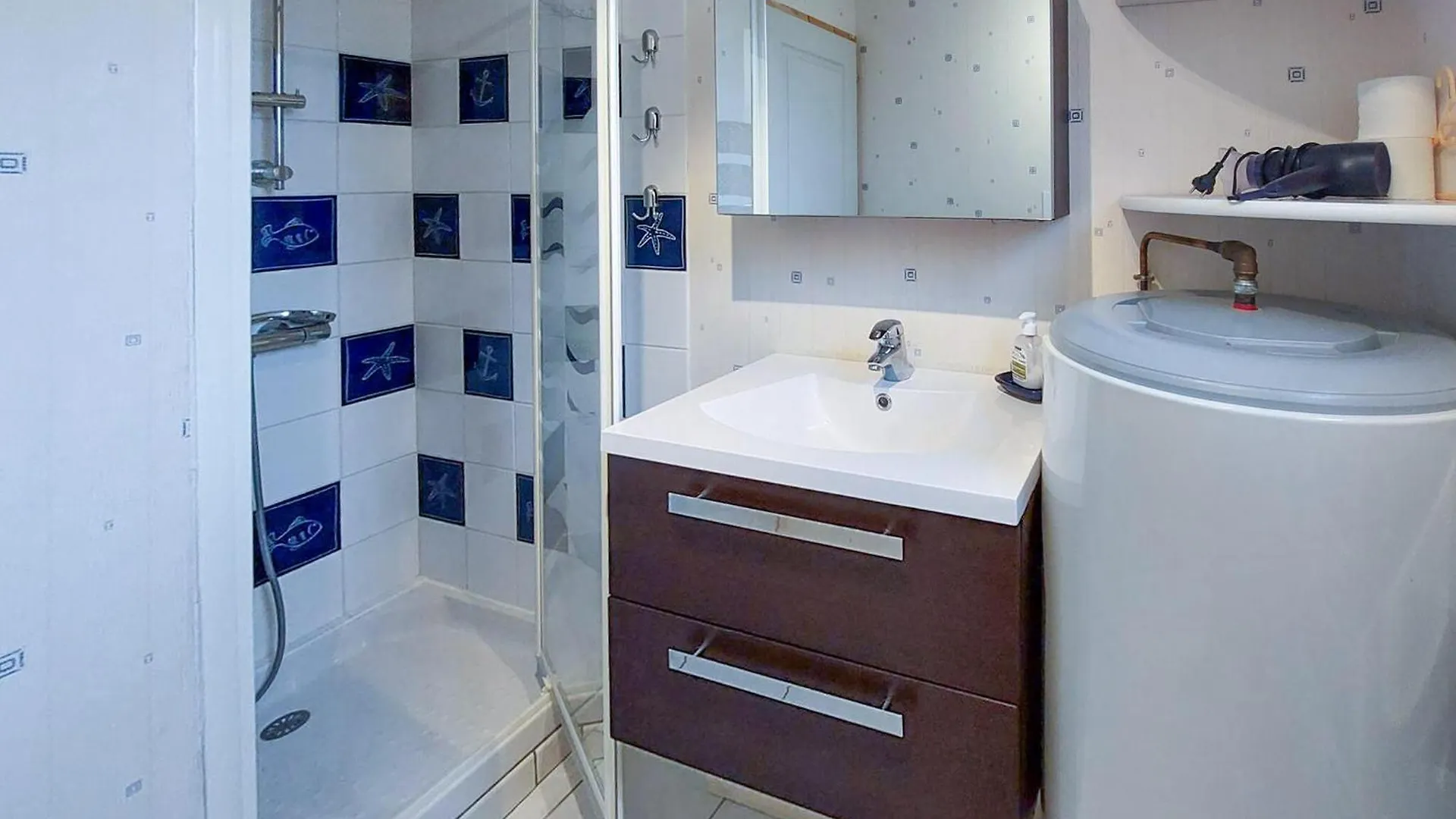 Beautiful Home In Plouha With Kitchen Fransa